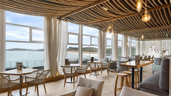 Hotels Newquay Beach: Unwind and Relax in Cornwall's Coastal Paradise