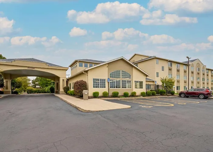 Top Hotels Near Otherworld Columbus Experience