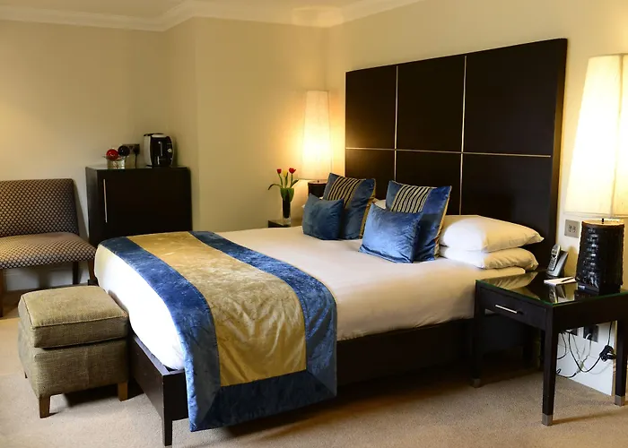 Best Hotels with Hot Tubs in Inverness, Scotland