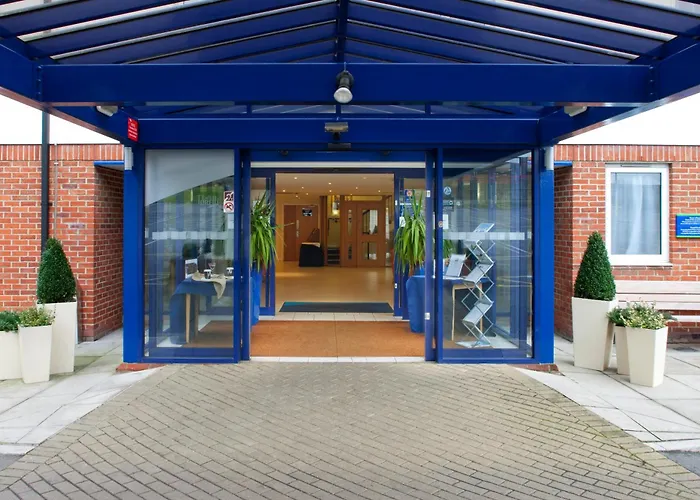 Best Budget-Friendly Accommodations in Canterbury