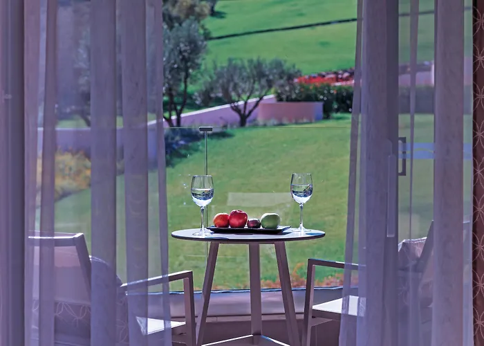 Top Hotels in Hanioti for a Captivating Greek Escape