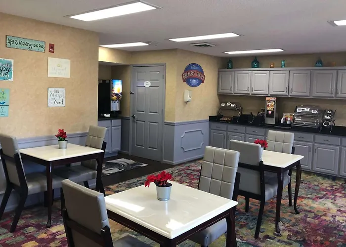 Top Hotels Near Roanoke Rapids NC