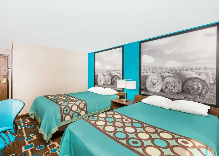 Best Hotels in Spencer, Iowa