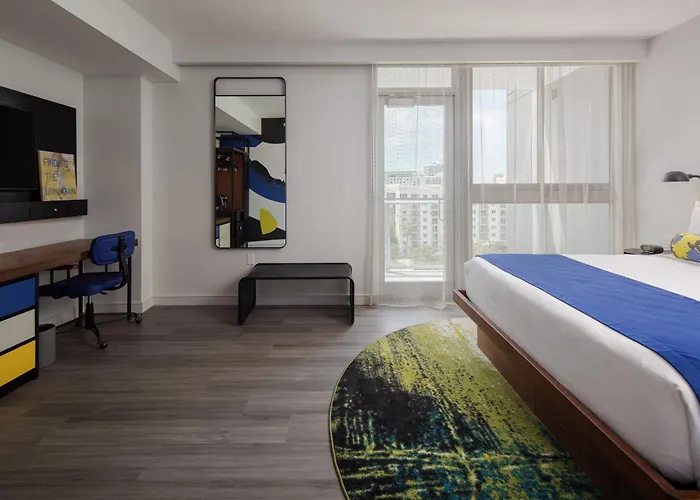 Best IHG Hotels Miami