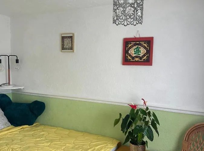 Best Hotels in Rockingham UK for Scenic Stays