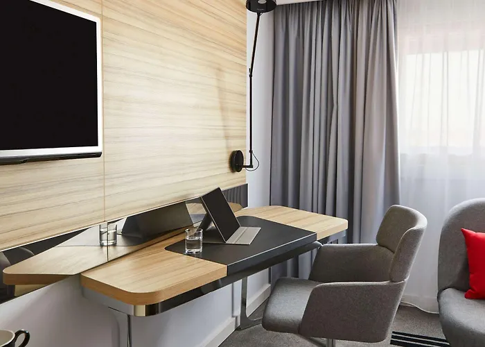 Top-Rated York Central Hotels with Parking