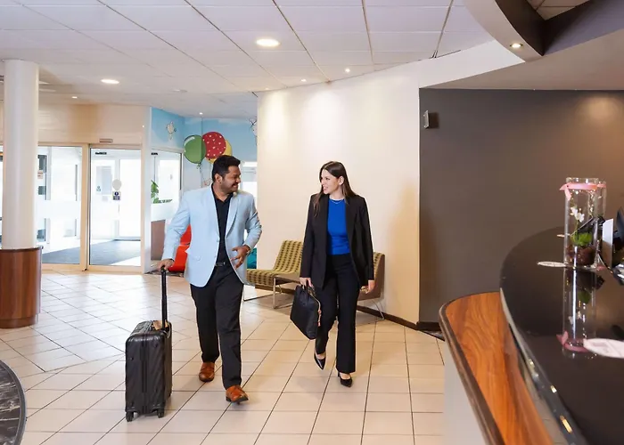 Exceptional Hotels in Milton Keynes, England