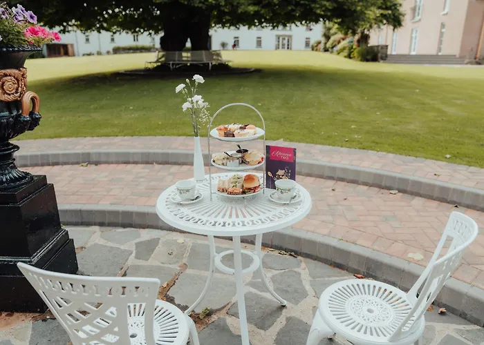 Top Belfast Airport Hotels with Park & Fly