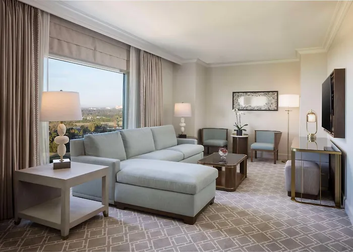 Top-Tier Luxury Hotels in Orlando