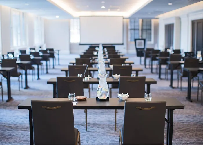 Best Hotels near University of Cincinnati