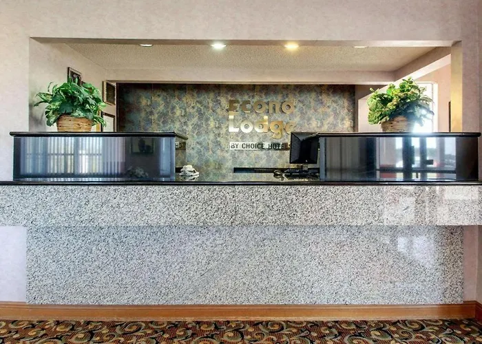 Top Hotels Near Shawnee National Forest