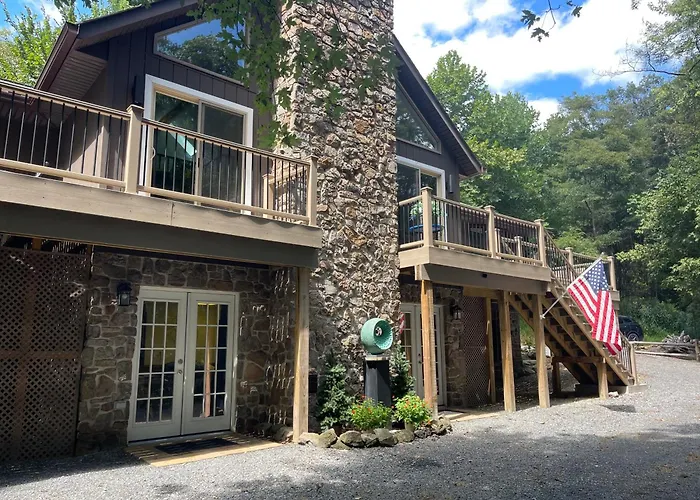 Top Hotels in Cumberland