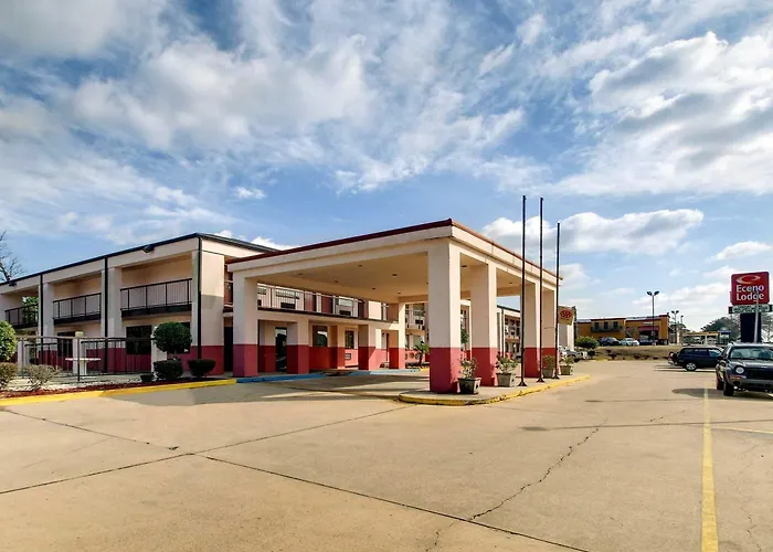 Top Hotels Near Shawnee National Forest