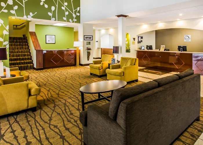 Top Orlando Airport Hotels with 24-hour Shuttle