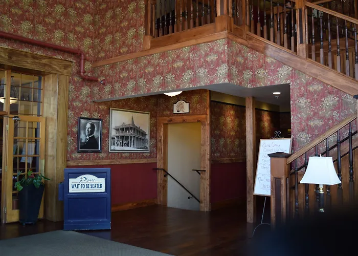 Premium Pet-Friendly Hotels in Flagstaff