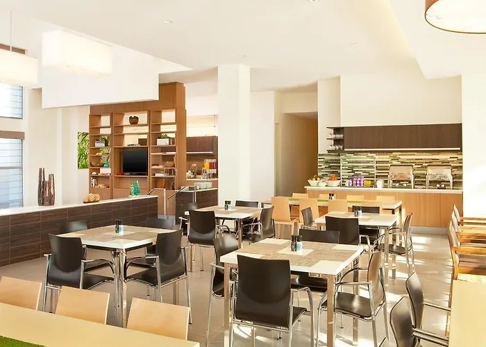 Best Hotels Near Lebanon, Ohio's Charming Town