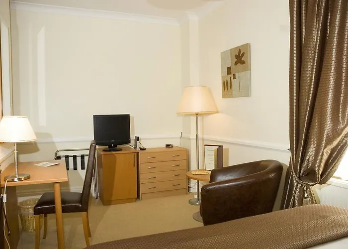 Top Cheap Hotels in Doncaster Town Centre
