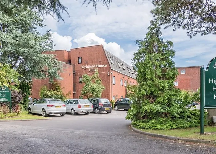 Top Southampton Hotels Close to University Campuses