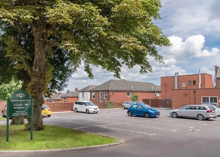 Top Southampton Hotels Close to University Campuses