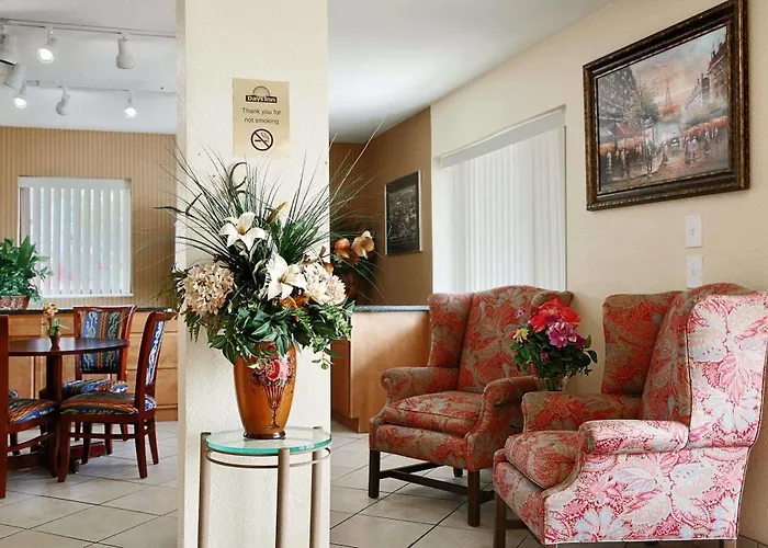 Best Hotels Near Bowling Green, Ohio